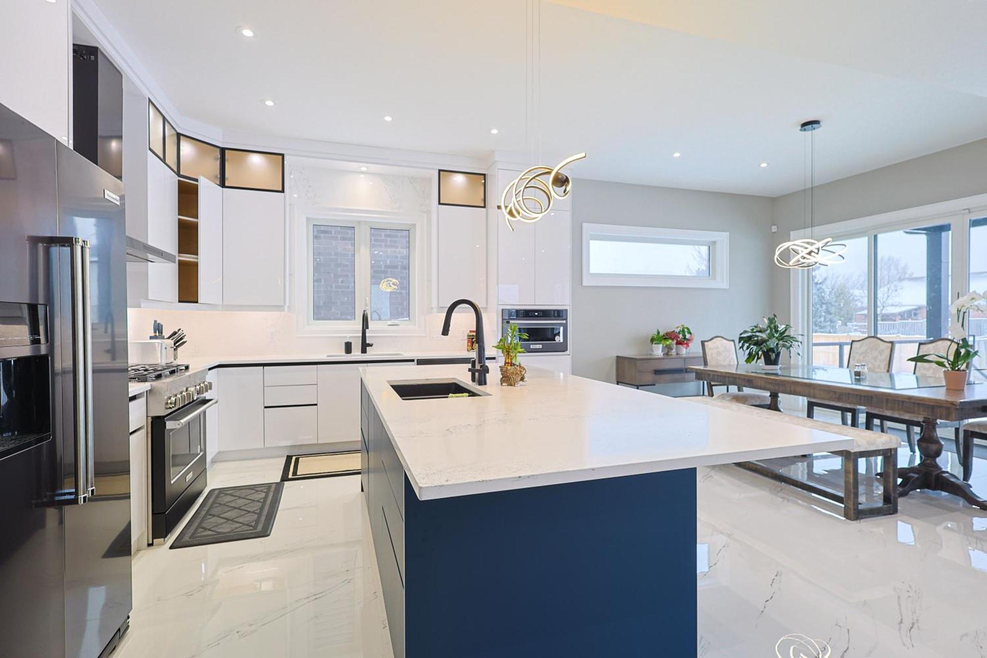 Modern 6 Bedroom Masterpiece In Niagara Falls